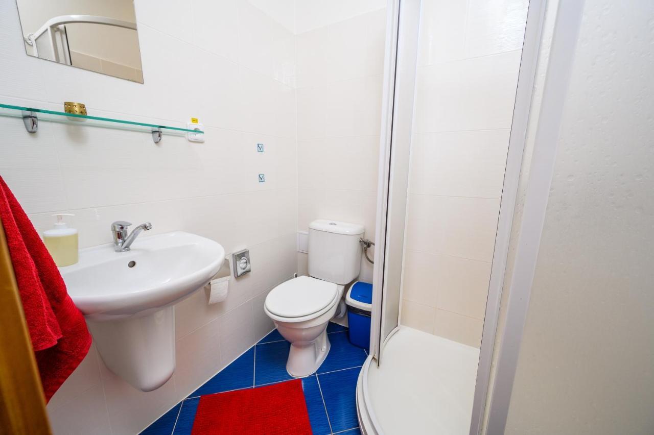 Penzion Petra, Harrachov Aparthotel Buitenkant foto